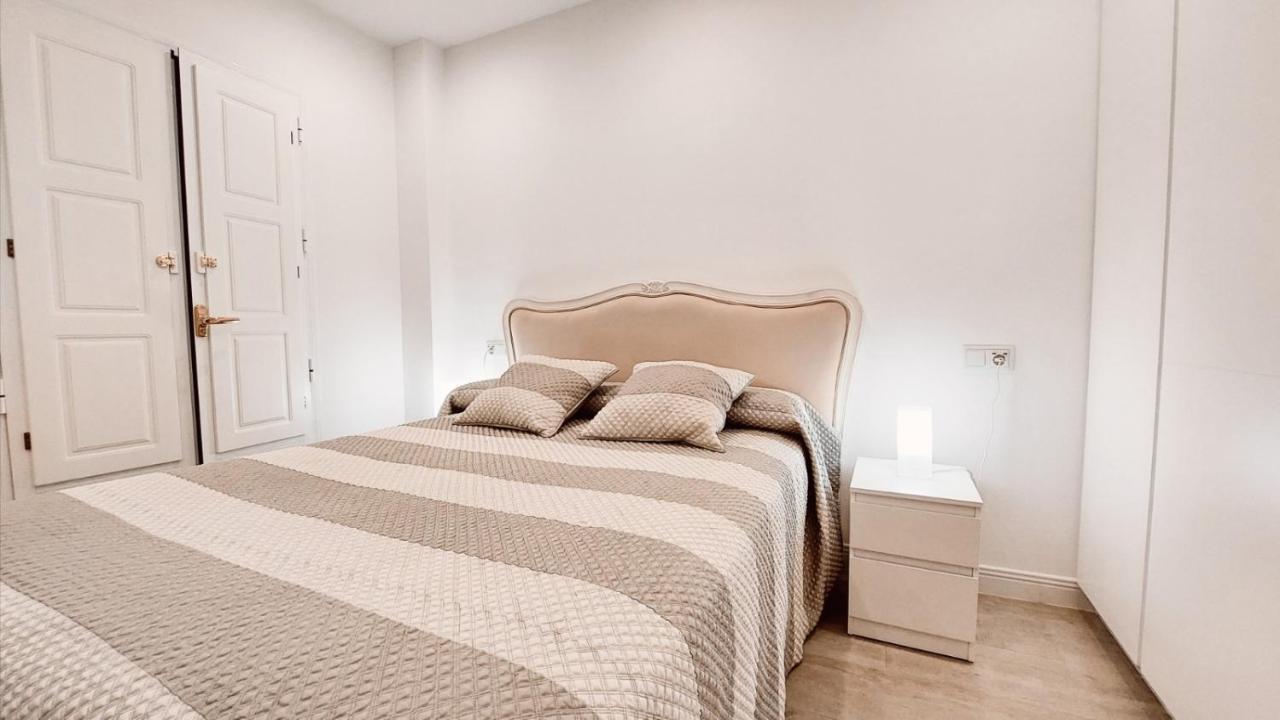 Reposo Sweet Home & Free Parking Севиля Екстериор снимка