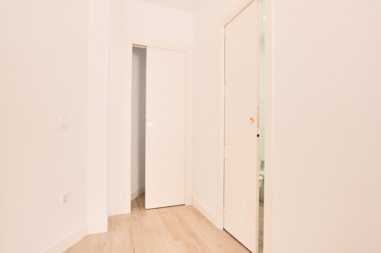Reposo Sweet Home & Free Parking Севиля Екстериор снимка