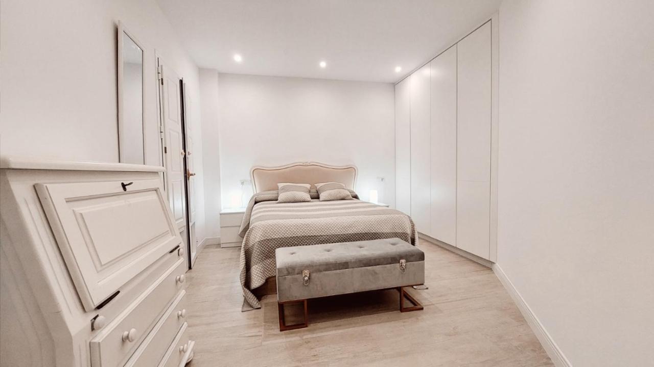 Reposo Sweet Home & Free Parking Севиля Екстериор снимка